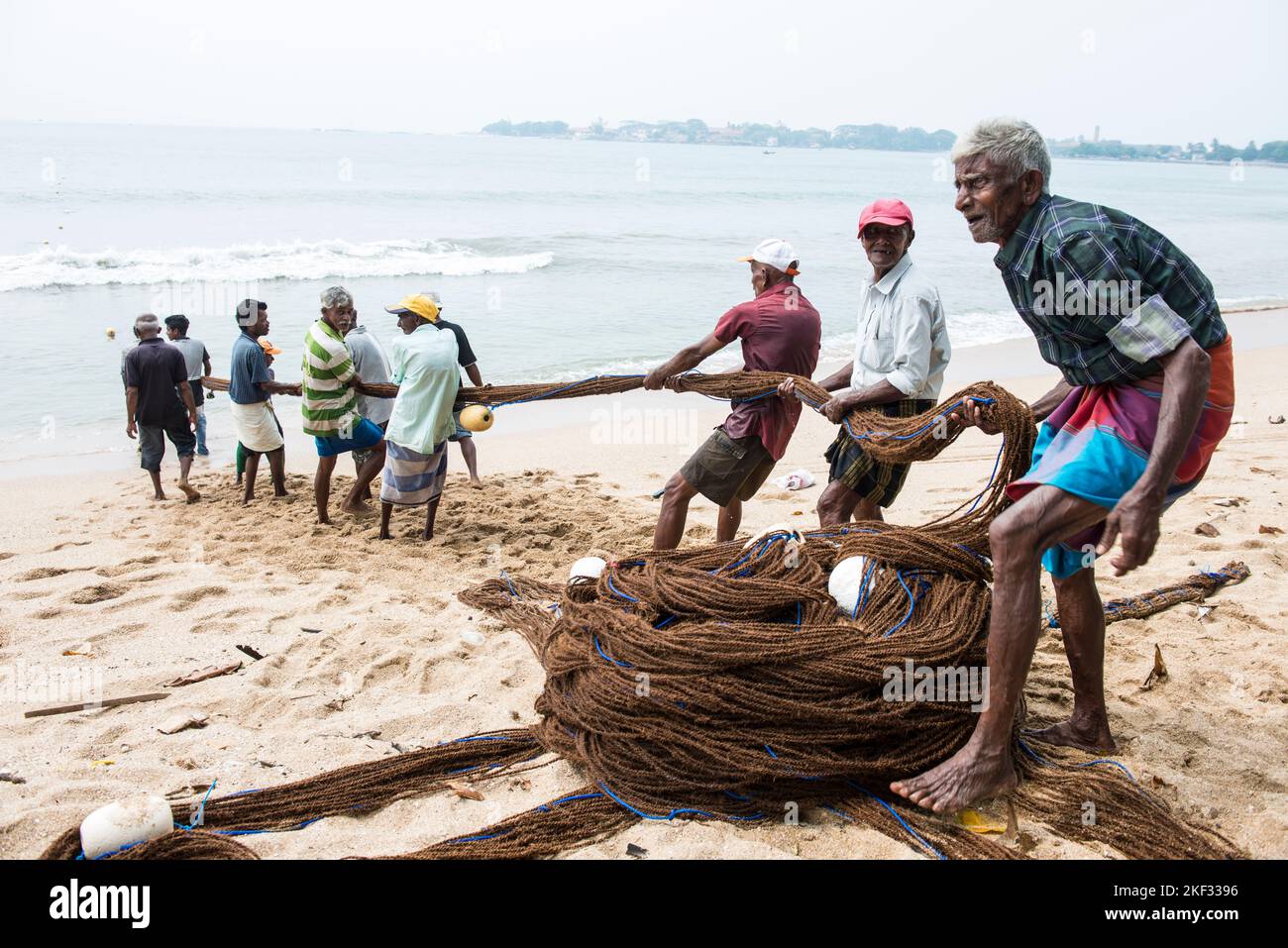 Net fishing from the beach, southern Sri Lanka Stock Photo