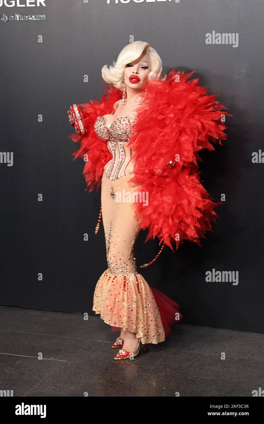 Amanda Lepore walking the red carpet at the Mugler Couturissime Exhibition Reception at the Brooklyn Museum in New York, NY, on November 15, 2022. (Photo by Efren Landaos/Sipa USA) Stock Photo