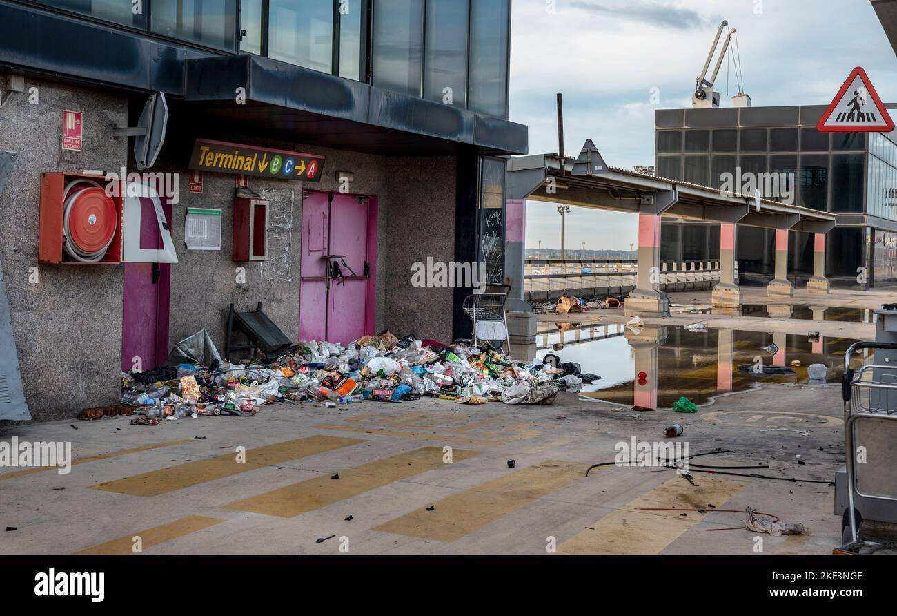 Accumulated Rubbish Prevents Access To The Gate That Connects The accumulated-rubbish-prevents-access-to-the-gate-that-connects-the