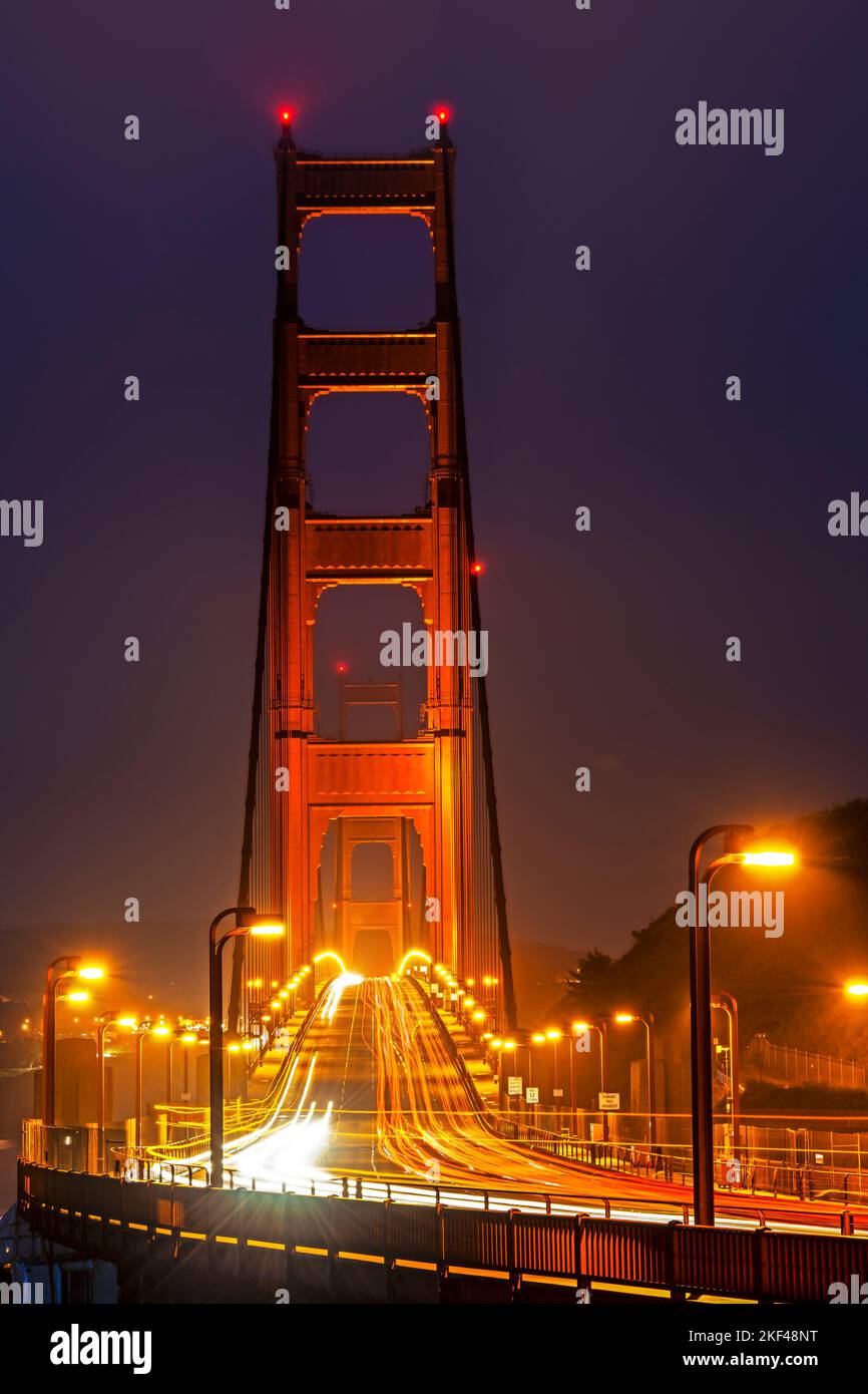 Golden Gate Bridge im Morgengrauen, San Francisco, Kalifornien, USA, Nordamerika Stock Photo