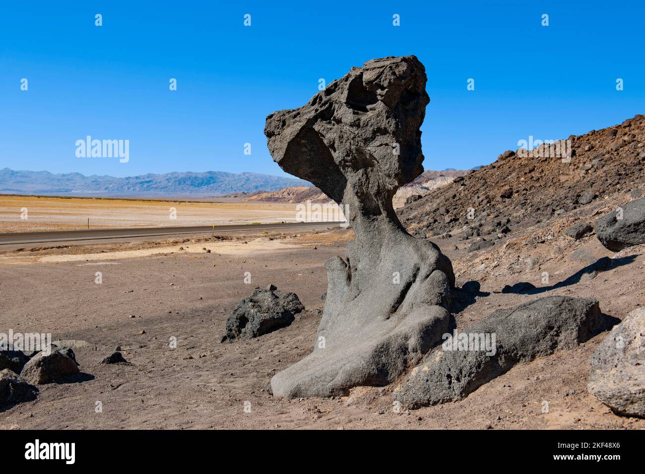 Felsformation Mushroom Rock, Death Valley Nationalpark, Kalifornien, USA, Nordamerika Stock Photo