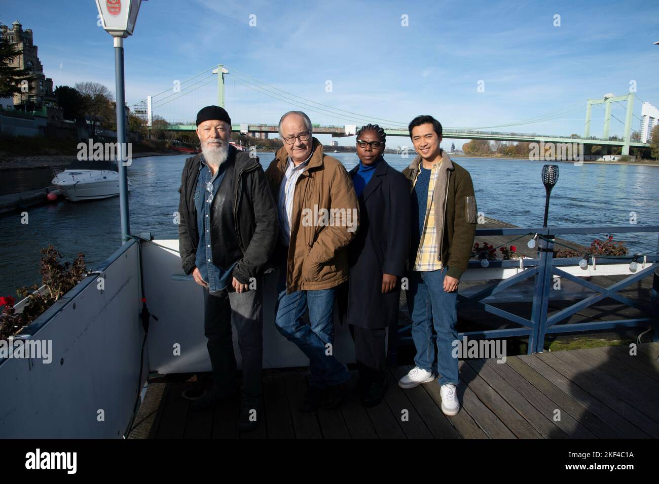 Cologne, Deutschland. 15th Nov, 2022. From left: actor Bill MOCKRIDGE plays the role of Reinhard Bielefelder, actor Hartmut VOLLE plays the role of Klaus Schwithz, actress Dela DABULAMANZI plays the role of Dr. Lara Krueger, actor Aaron LE plays the role of Hui Ko, shooting for 12 new episodes 'Die Rentnercops', Cologne, November 15, 2022. Credit: dpa/Alamy Live News Stock Photo