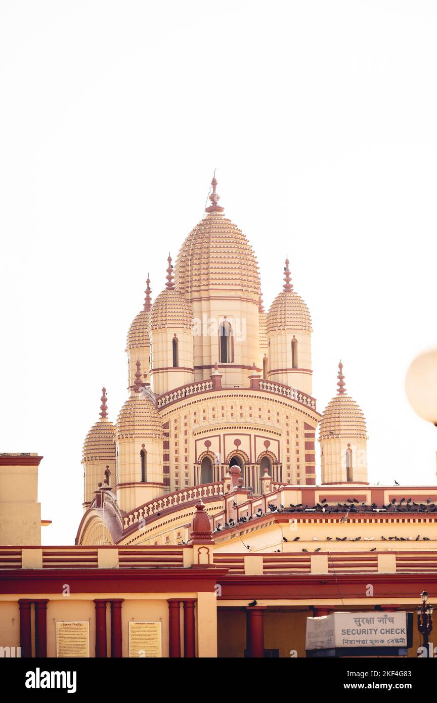 A vertical shot of the Hindu Dakshineswar Kali Temple in Kolkata, India Stock Photo