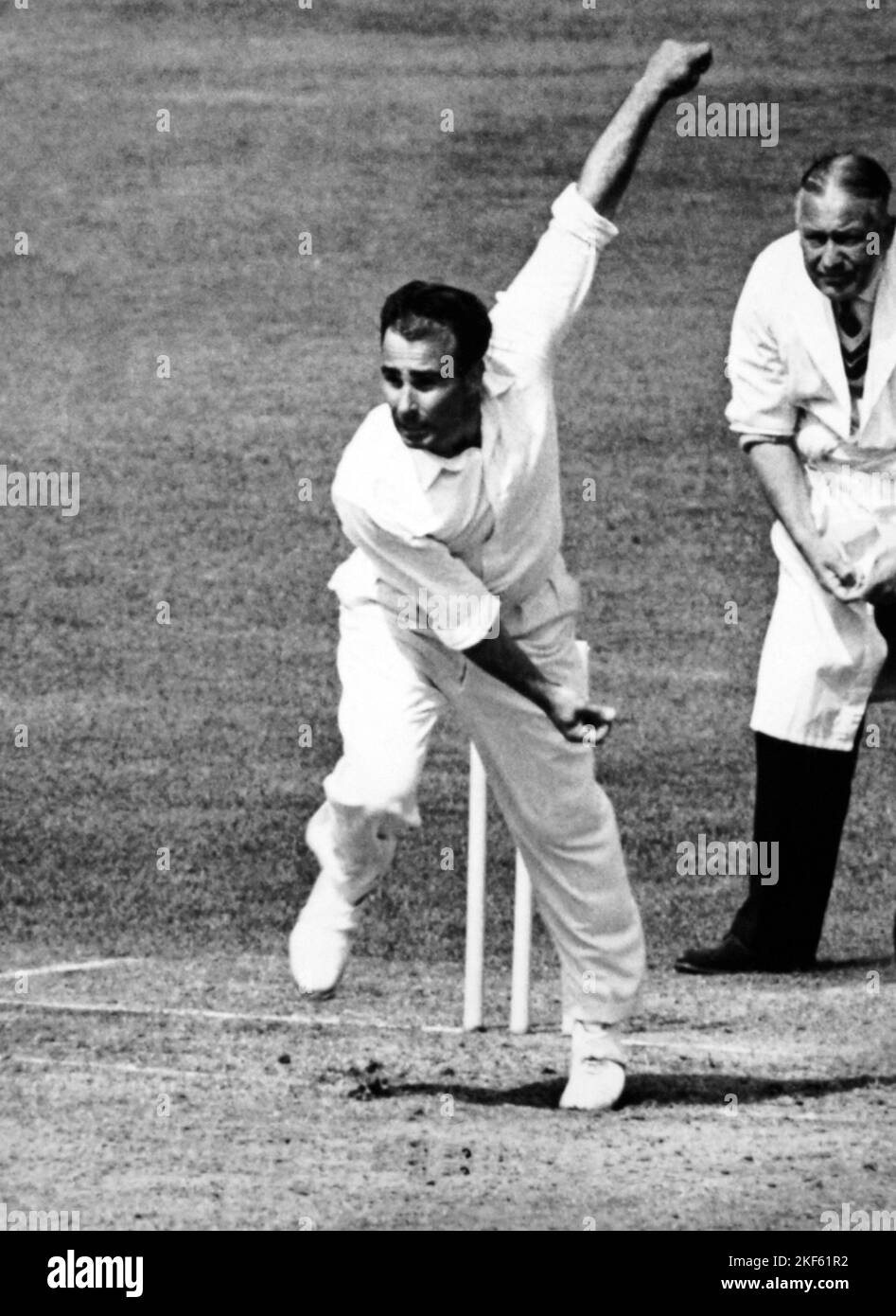 Middlesex's bowler Ronald William Hooker shows of his new bowling ...