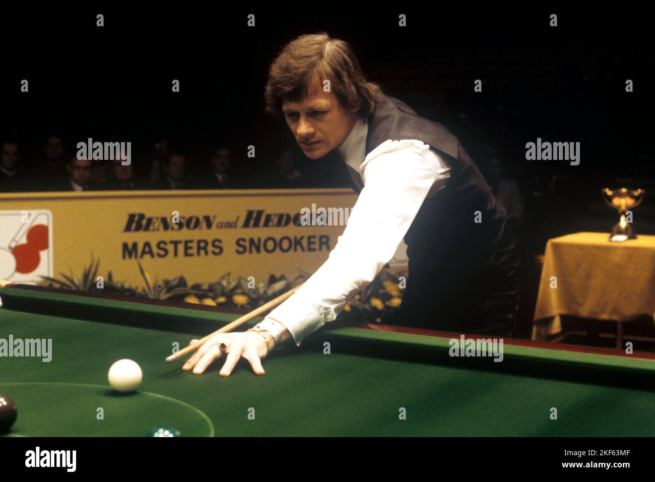 Alex Higgins in action against Perrie Mans in the Benson and
