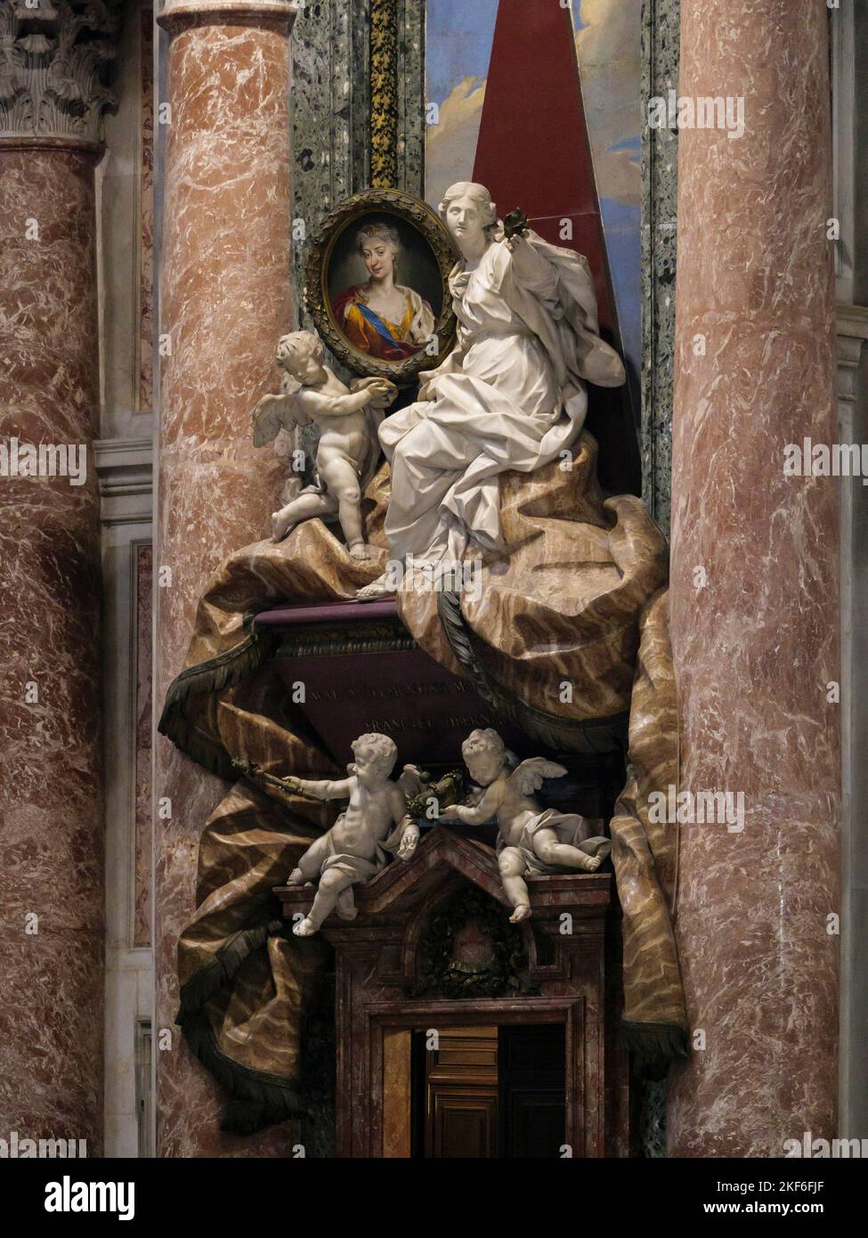 Rome. Italy. Basilica San Pietro (St. Peter’s Basilica). Monument to Maria Clementina Sobieska (Sobieski, aka Queen Clementina, 1702-1735).  The monum Stock Photo