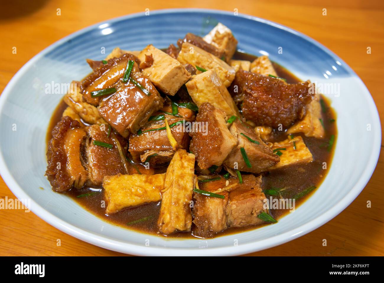 A delicious Chinese dish, braised pork with tofu Stock Photo - Alamy