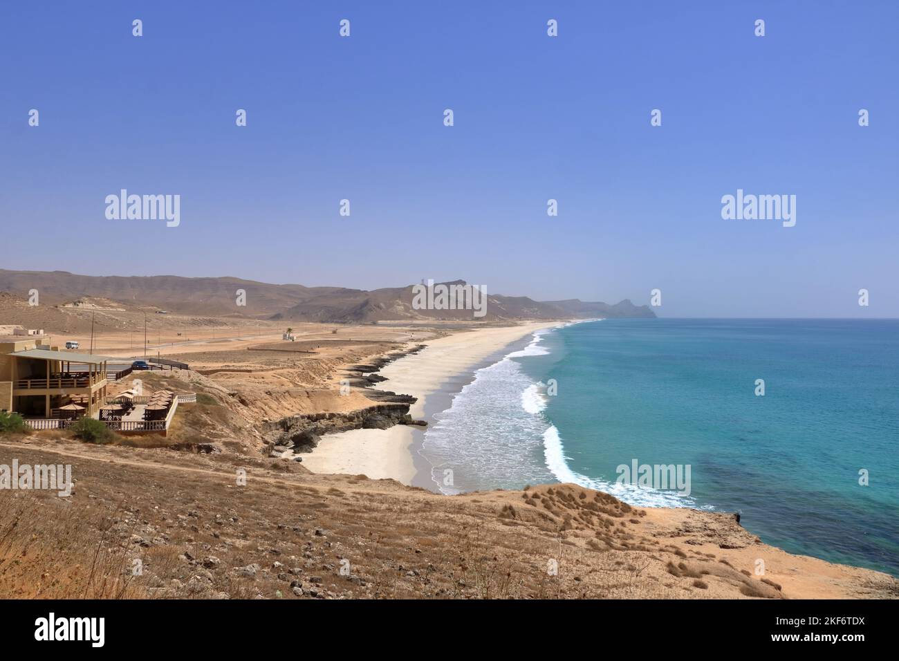 a-beautiful-view-on-the-mughsail-beach-salalah-oman-fantastic