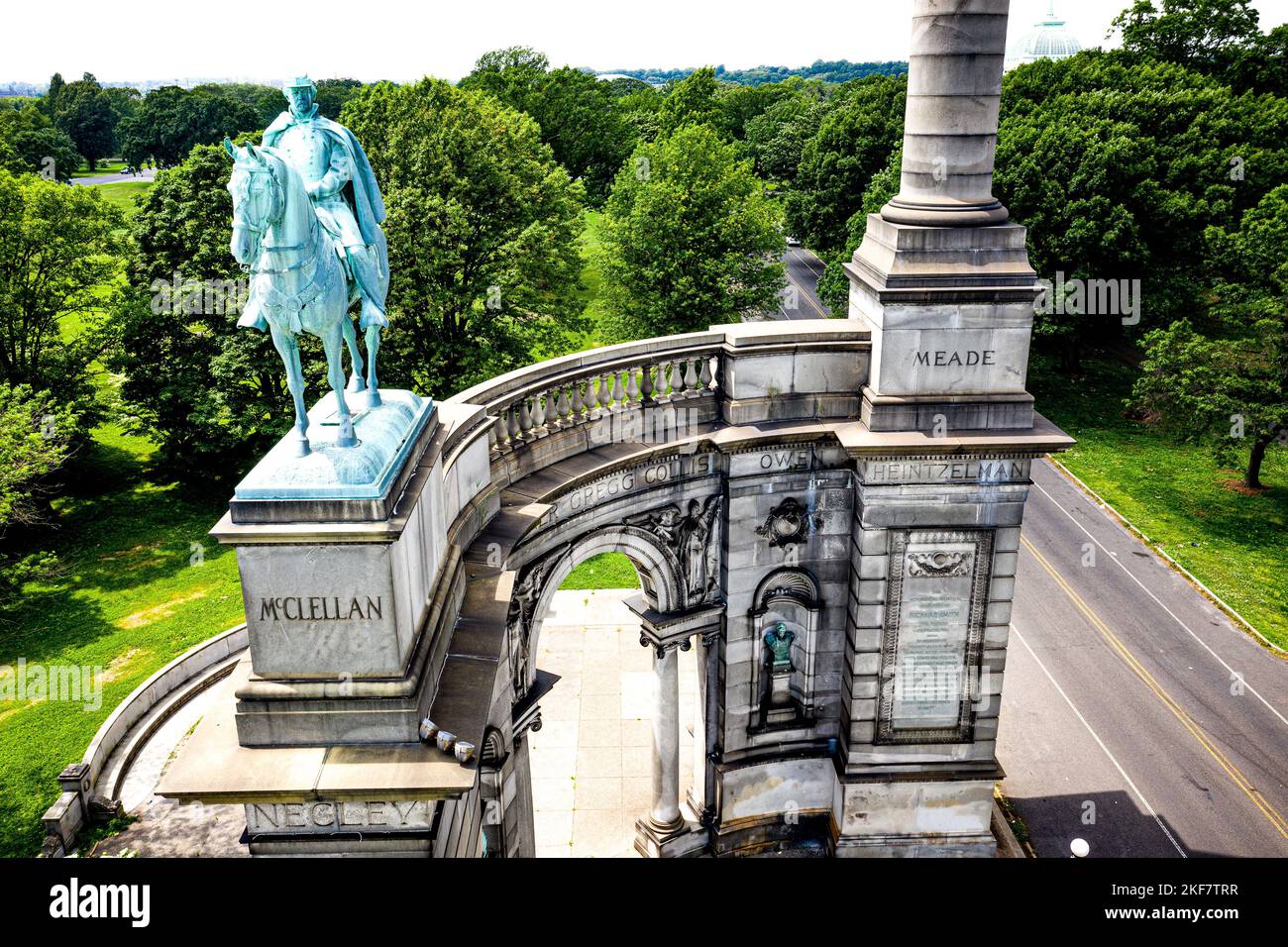 Philadelphia fairmount park statue hi-res stock photography and images ...