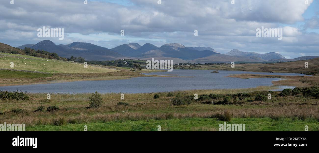 Twelve Bens Benna Beola Or Twelve Pins A Mountain Range In The twelve-bens-benna-beola-or-twelve-pins-a-mountain-range-in-the