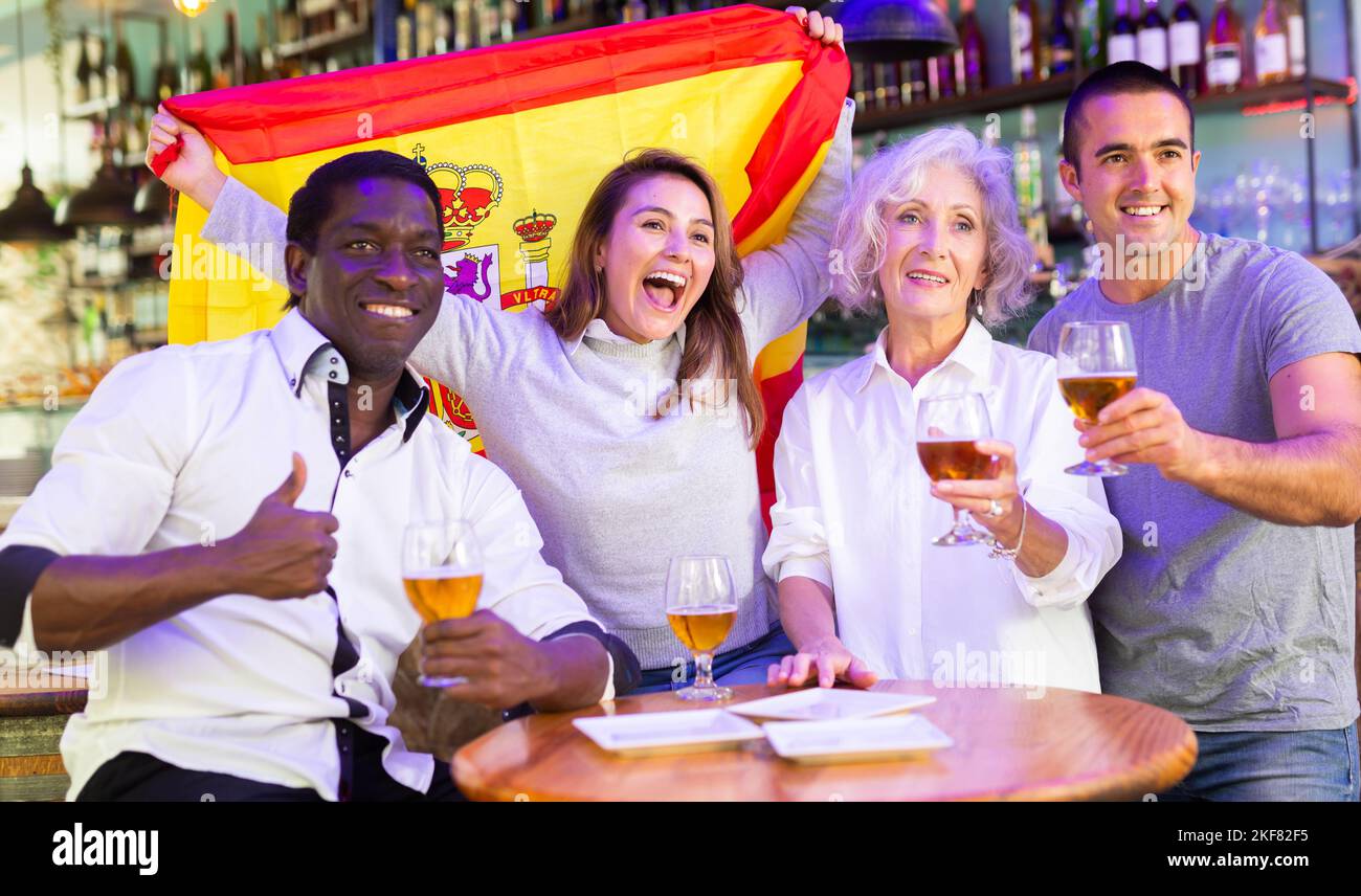 Spanish sports fans celebrate the victory Stock Photo Alamy