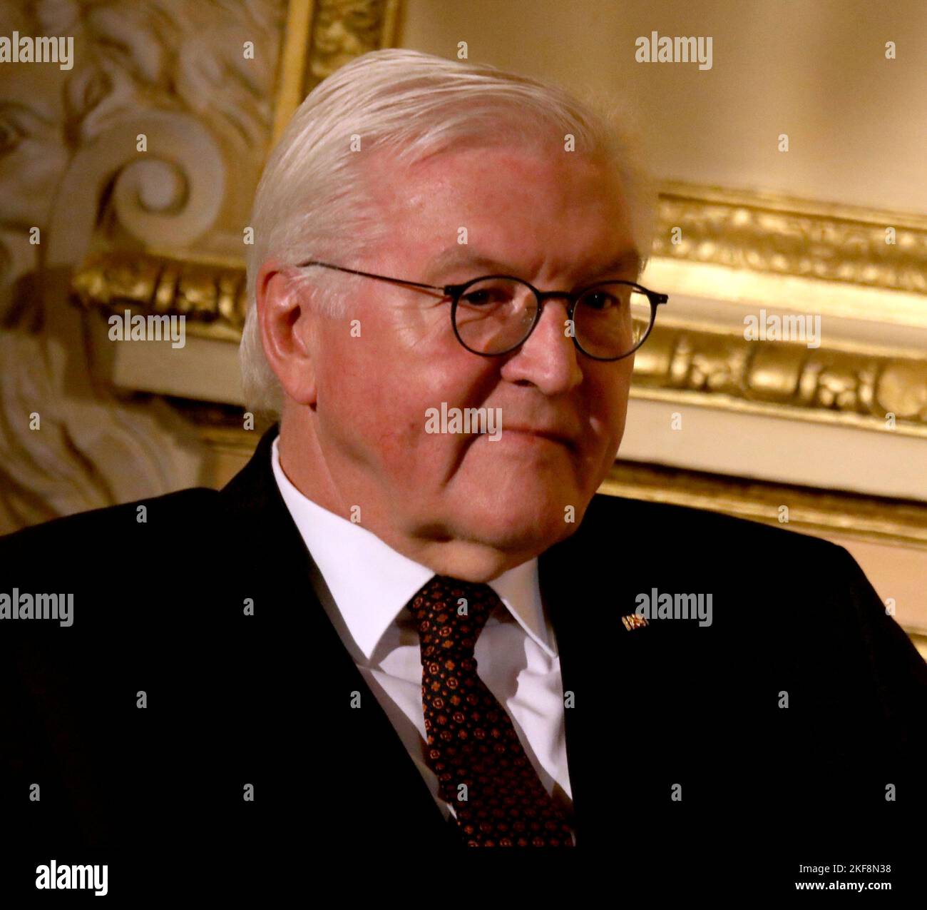 November 16, 2022, New York City, New York, USA: President of the Federal Republic of Germany FRANK-WALTER STEINMEIER receives the 2022 Henry A. Kissinger Prize from The American Academy in Berlin held at the Metropolitan Club in New York City. (Credit Image: © Nancy Kaszerman/ZUMA Press Wire) Stock Photo