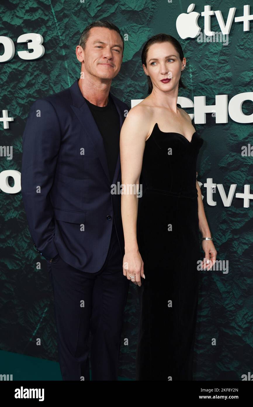 2022 Luke Evans Girlfriend