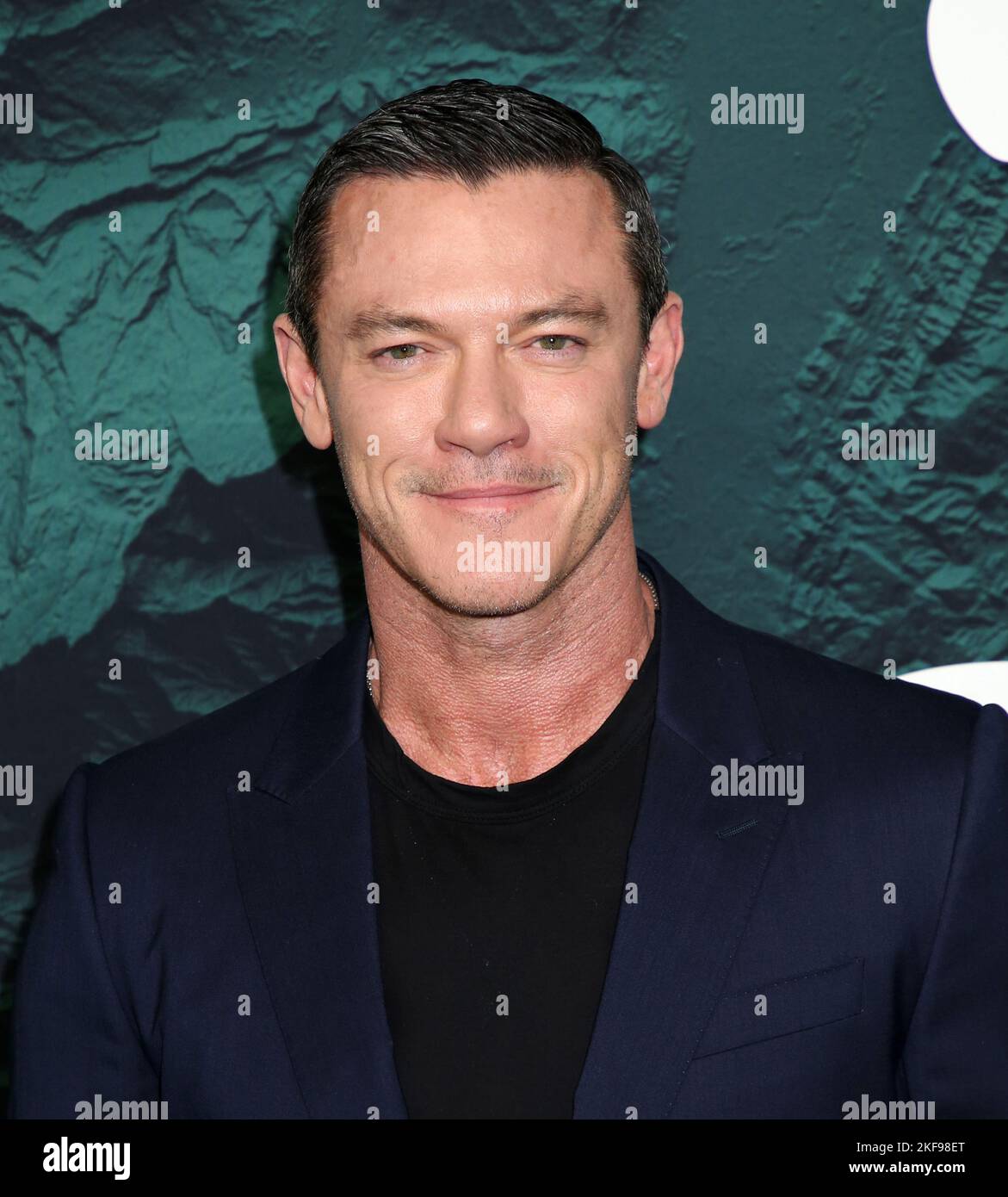 New York City, NY, November 16, 2022, Luke Evans attending Apple TV+