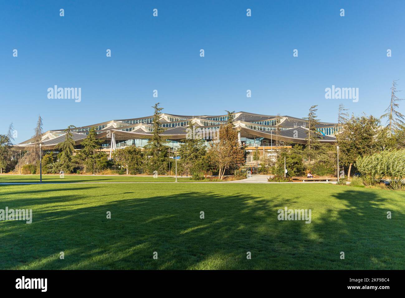 MOUNTAIN VIEW, USA - AUGUST 2022: Charleston East Building at the public Charleston Park in Mountain View, Colorado Stock Photo