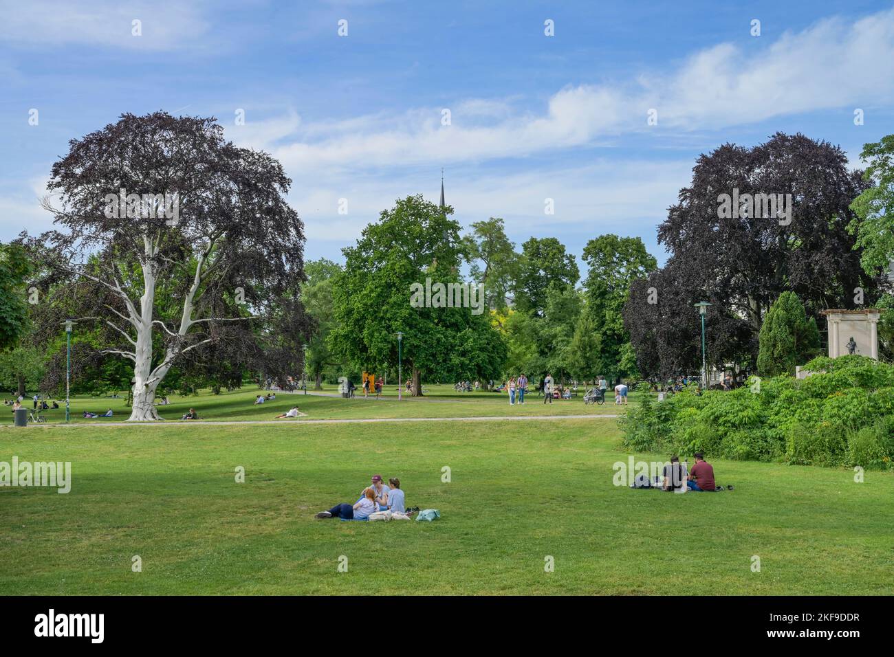 Menschen, Freizeit, Herrngarten, Darmstadt, Hessen, Deutschland Stock Photo