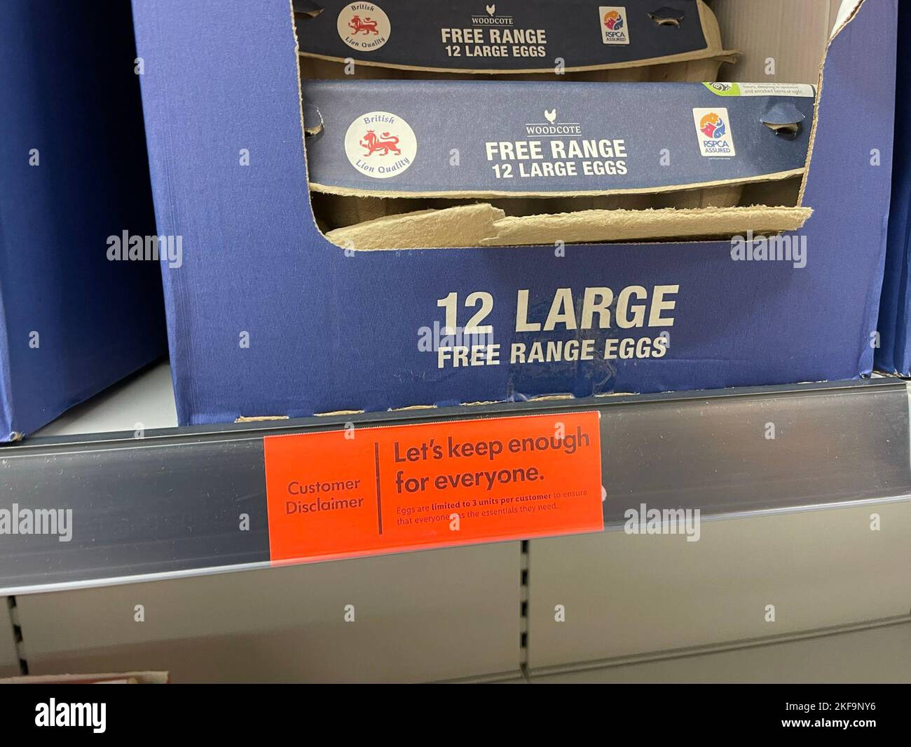 Signage for eggs on on the shelves in a Lidl store in Slough. Asda and Lidl are limiting the number of boxes of eggs customers can buy amid supply disruptions caused by rising costs and bird flu. Asda is limiting customers to two boxes of eggs each and Lidl is restricting customers in some stores to three boxes. Picture date: Thursday November 17, 2022. Stock Photo