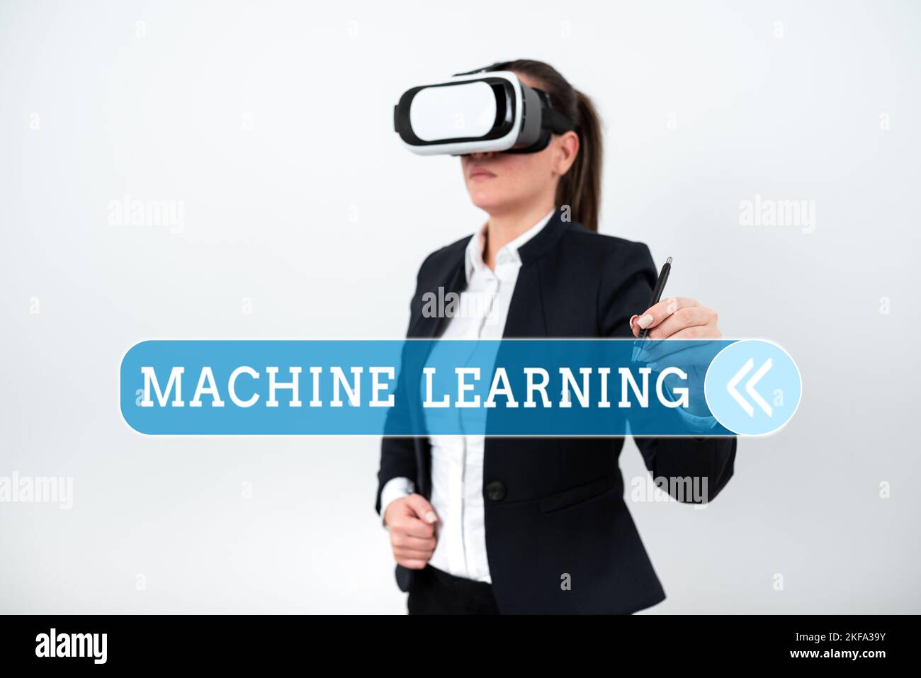 Sign displaying Machine Learning. Business concept the concept that a computer can learn new data itself Stock Photo