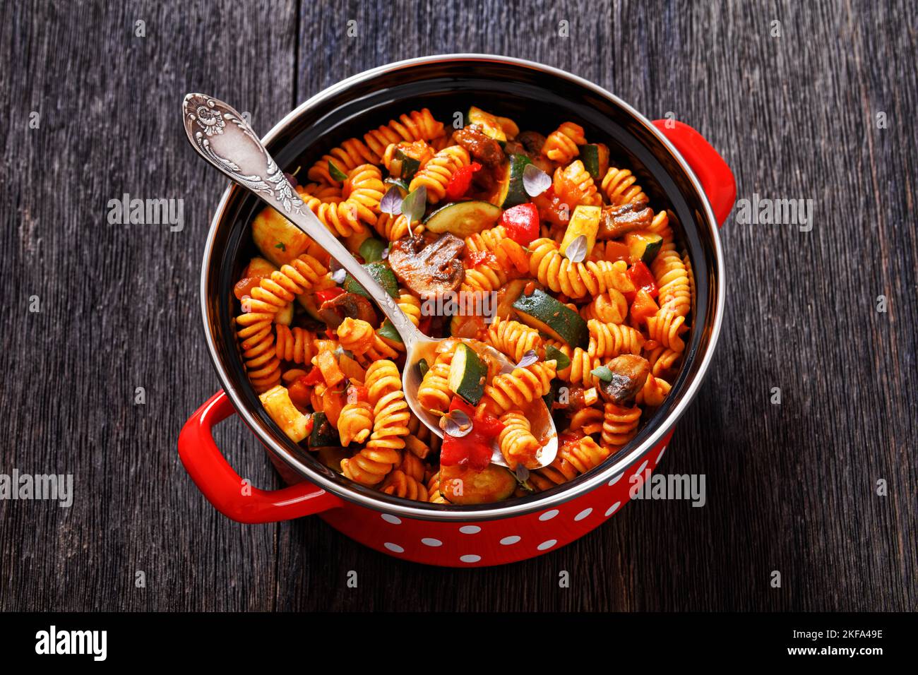 One Pot Veggie Pasta of rotini, zucchini, capsicum, mushrooms smothered