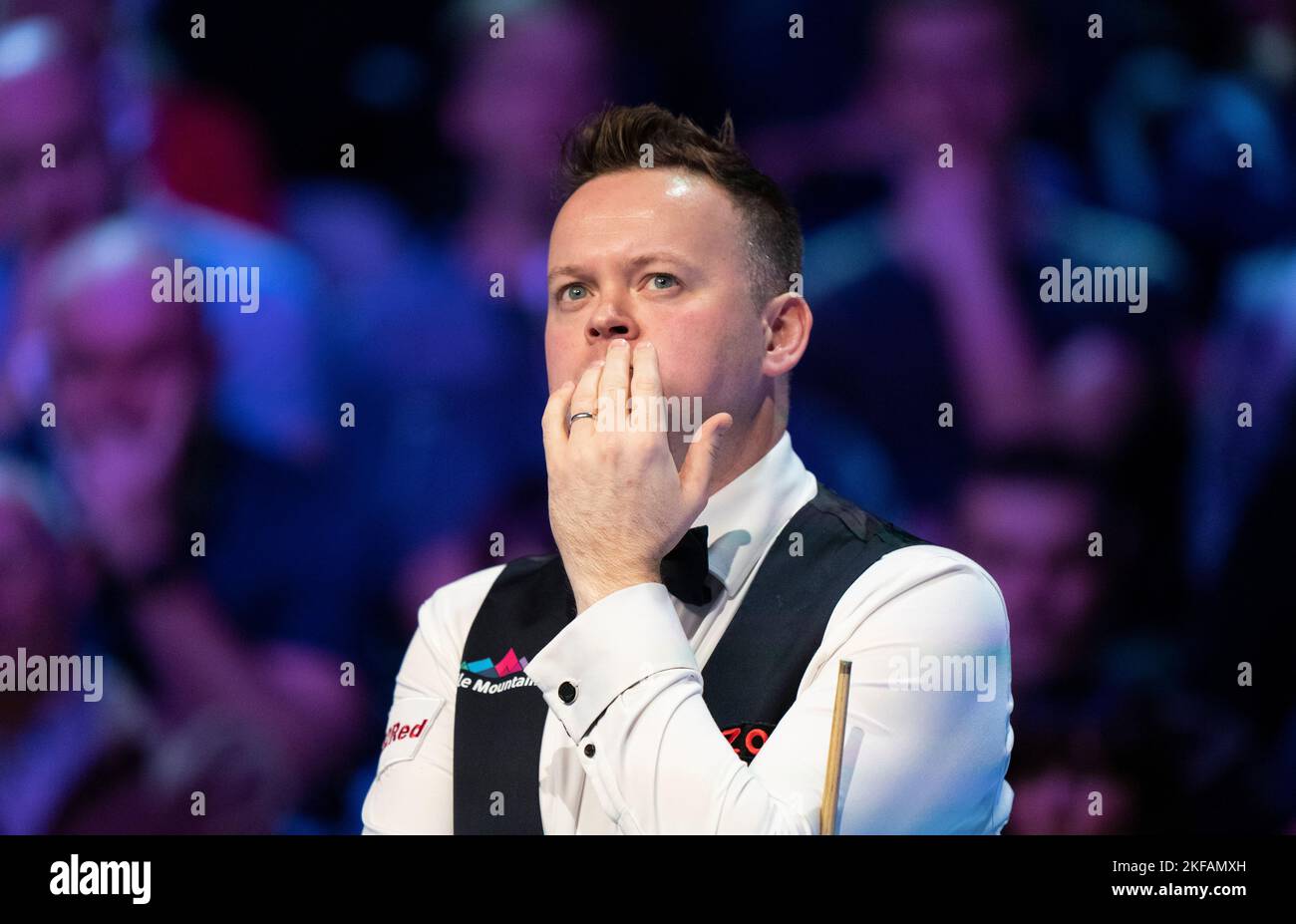 Shaun Murphy during his match against Judd Trump during day six of the