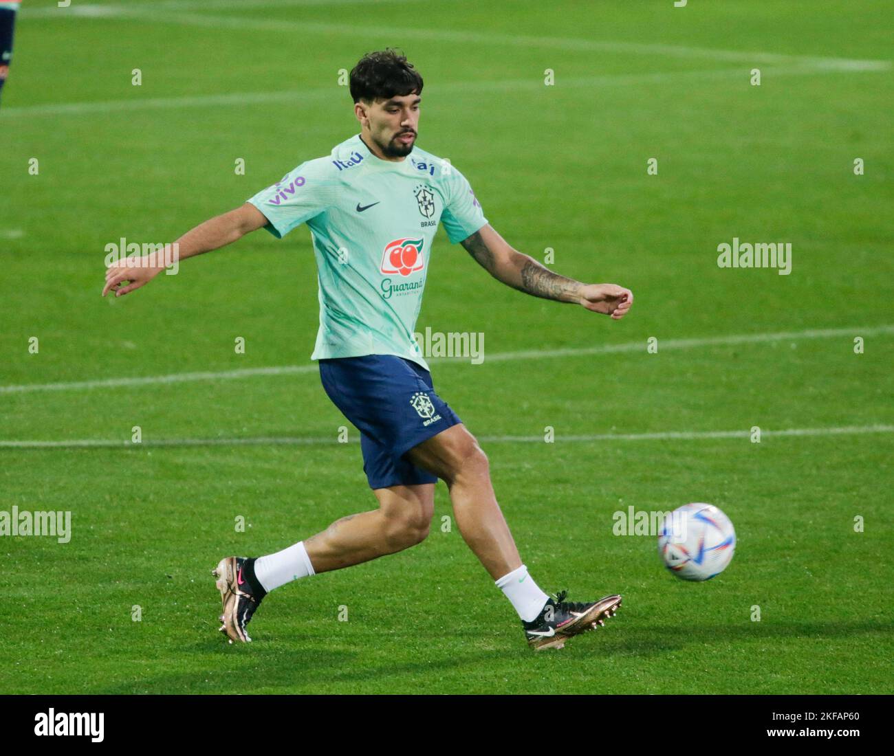 Turin, Italy. 16th Nov, 2022. Lucas Paqueta during Brazil National football team traning, before the finale stage of the World Cup 2022 in Qatar, at Juventus Training Center, 16 November 2022, Turin, Italy. Photo Nderim Kaceli Credit: Independent Photo Agency/Alamy Live News Stock Photo