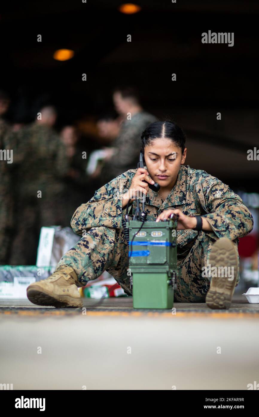 Marine marines deployment radio hi-res stock photography and images - Page  2 - Alamy