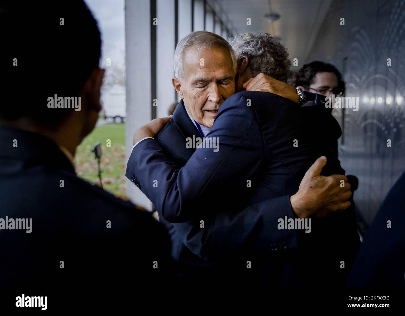 BADHOEVEDORP Relatives Anton Kotte And Piet Ploeg R Hug Each Other badhoevedorp-relatives-anton-kotte-and-piet-ploeg-r-hug-each-other