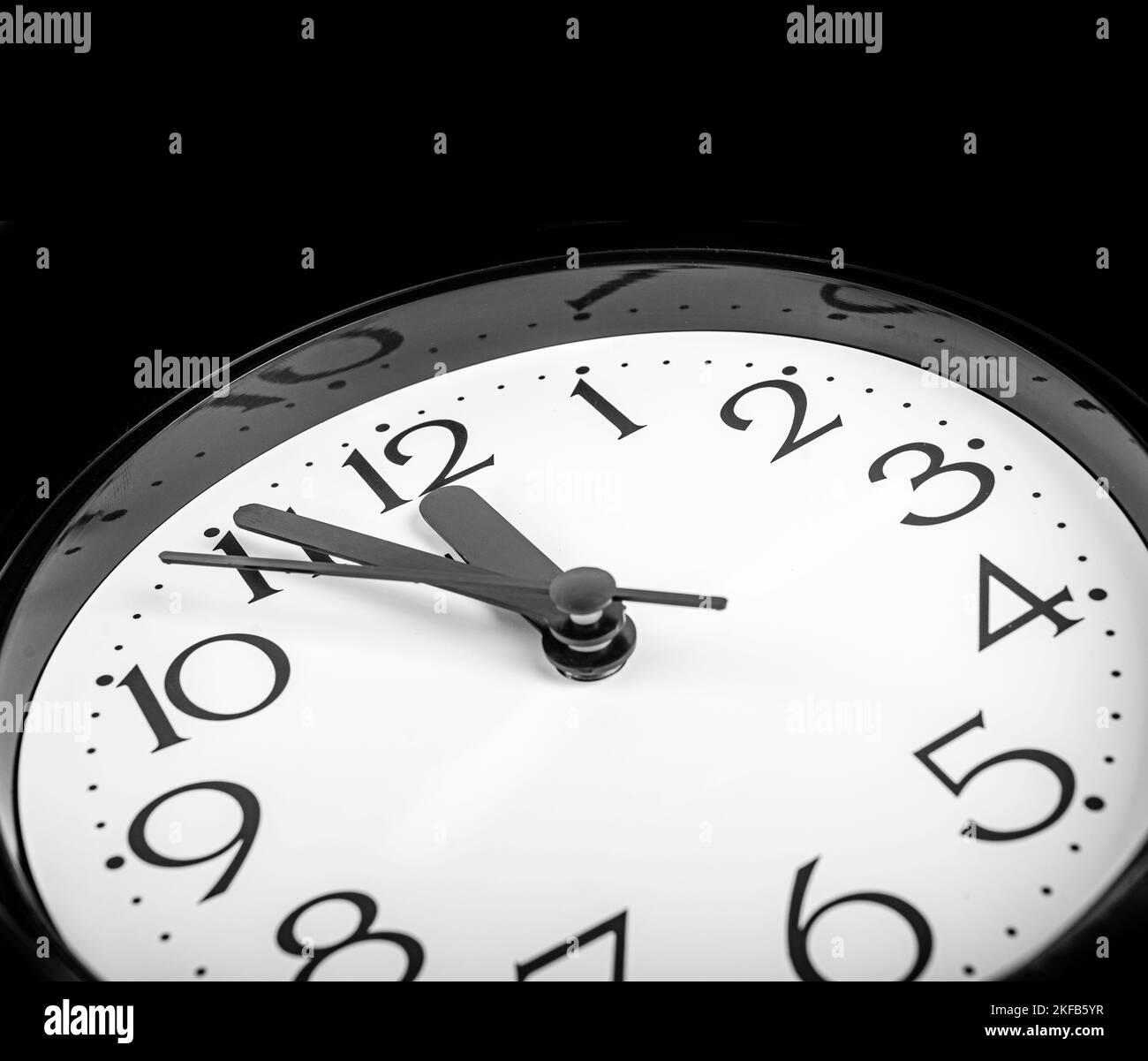 Traditional clock face Black and White Stock Photos & Images Alamy