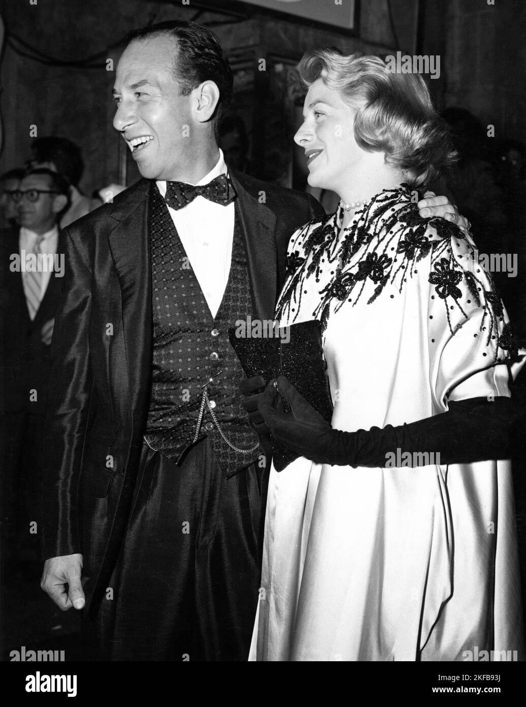 Husband and Wife JOSE FERRER and ROSEMARY CLOONEY movie premiere candid circa 1954 Stock Photo