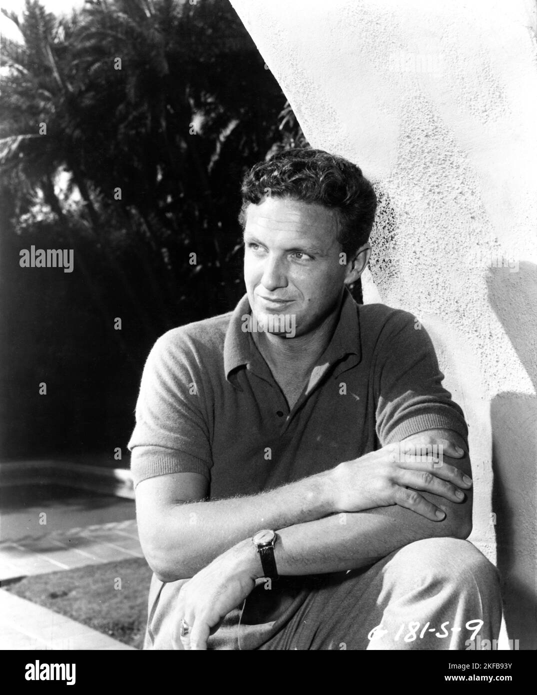 ROBERT STACK 1955 candid portrait at home publicity for Twentieth Century Fox Stock Photo