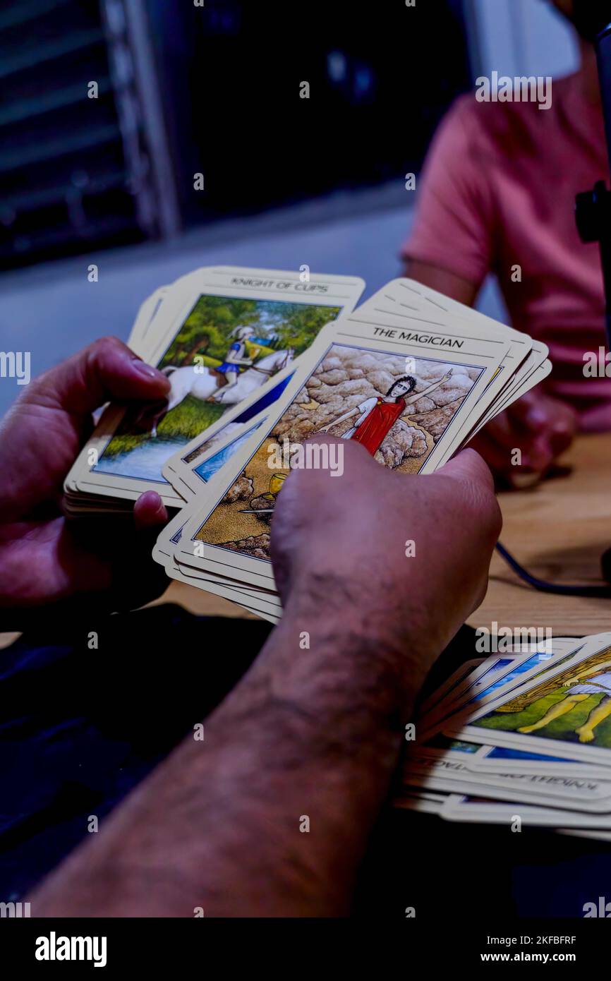 De Originele Tarot Deck - 78 Kaarten Met 86-Pagina Gids - Engels - Rider Waite Smith