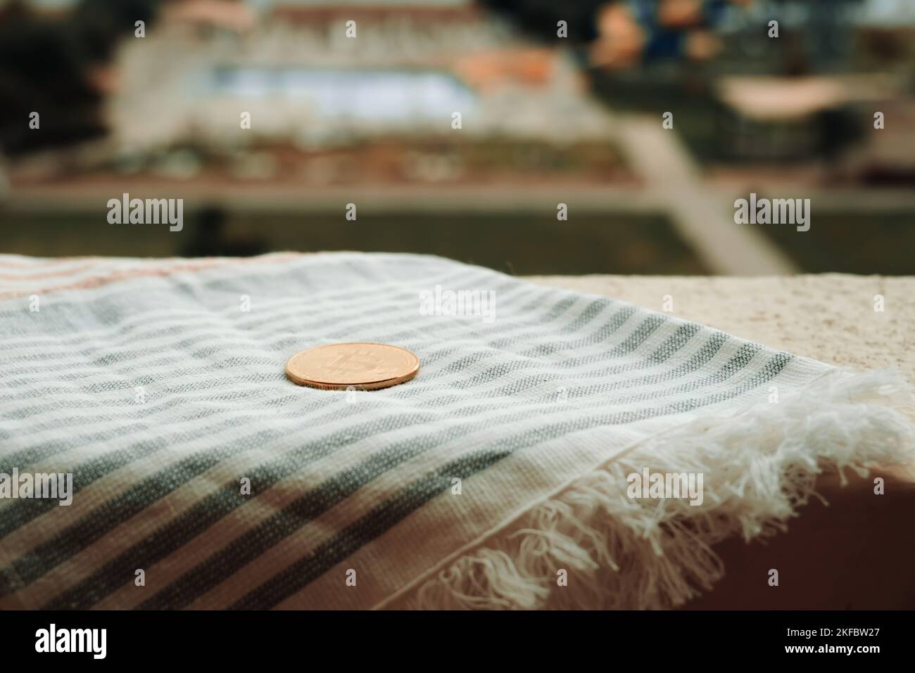 E payment and transaction hi-res stock photography and images - Alamy