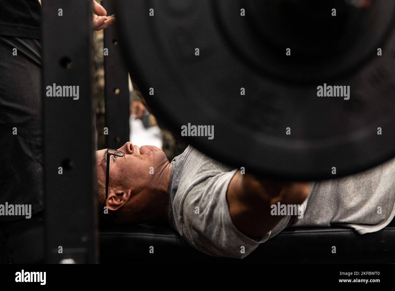 1000 pound club hi-res stock photography and images - Alamy