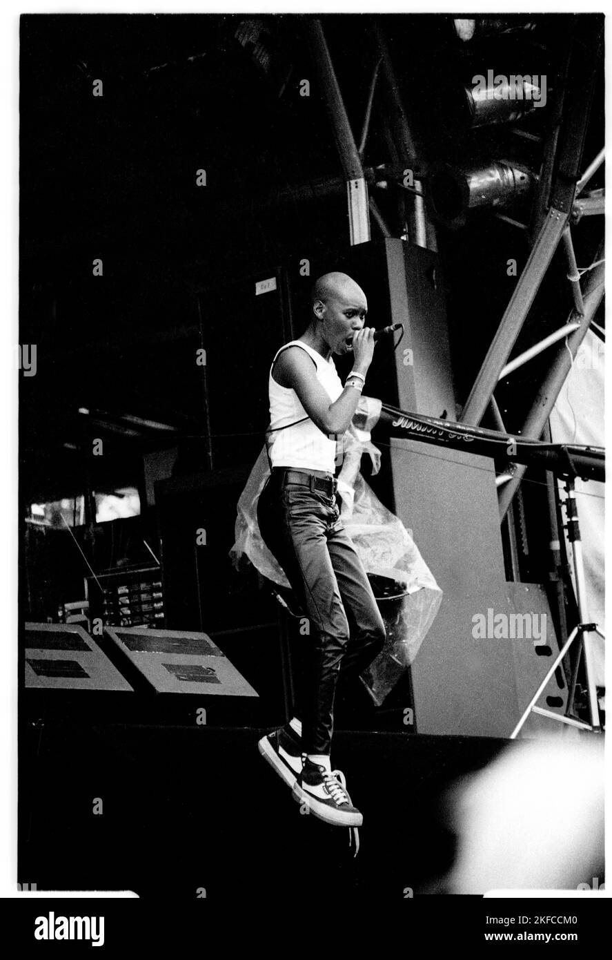 Skin (Deborah Dyer) of Skunk Anansie on the NME Stage at Glastonbury