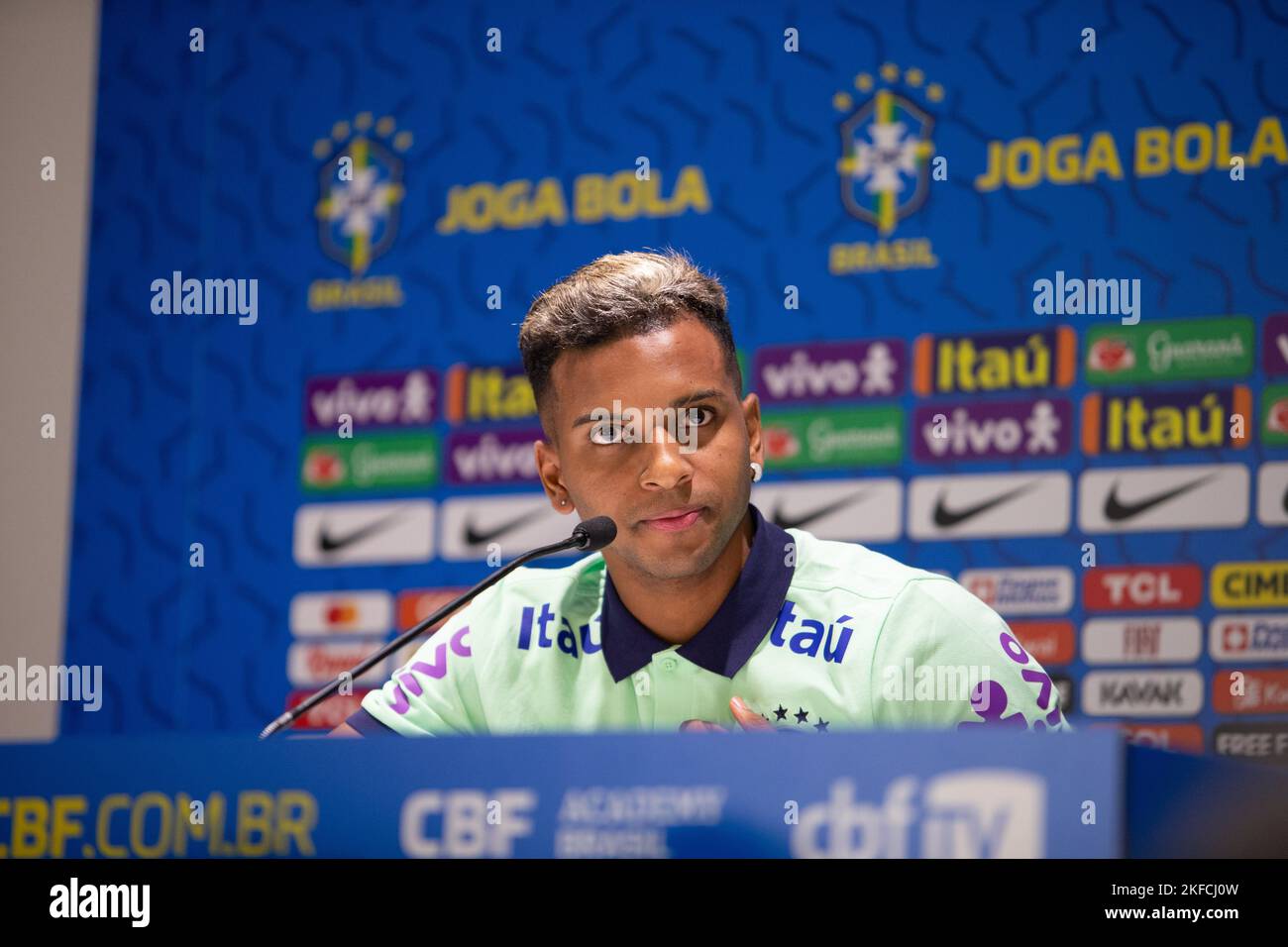 Turin, Italy. 17th Nov, 2022. Rodrygo of Brazil during Brazil National football team press conference before the finale stage of the World Cup 2022 in Qatar, at Juventus Training Center, 17 November 2022, Turin, Italy. Photo Nderim Kaceli Credit: Independent Photo Agency/Alamy Live News Stock Photo