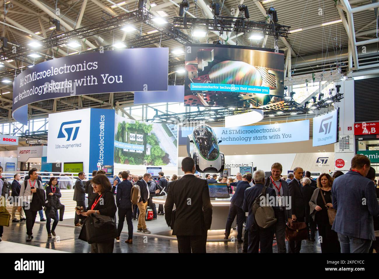 STM STMIcroelectronics bei der Electronica / Semicon Europa Messe, der