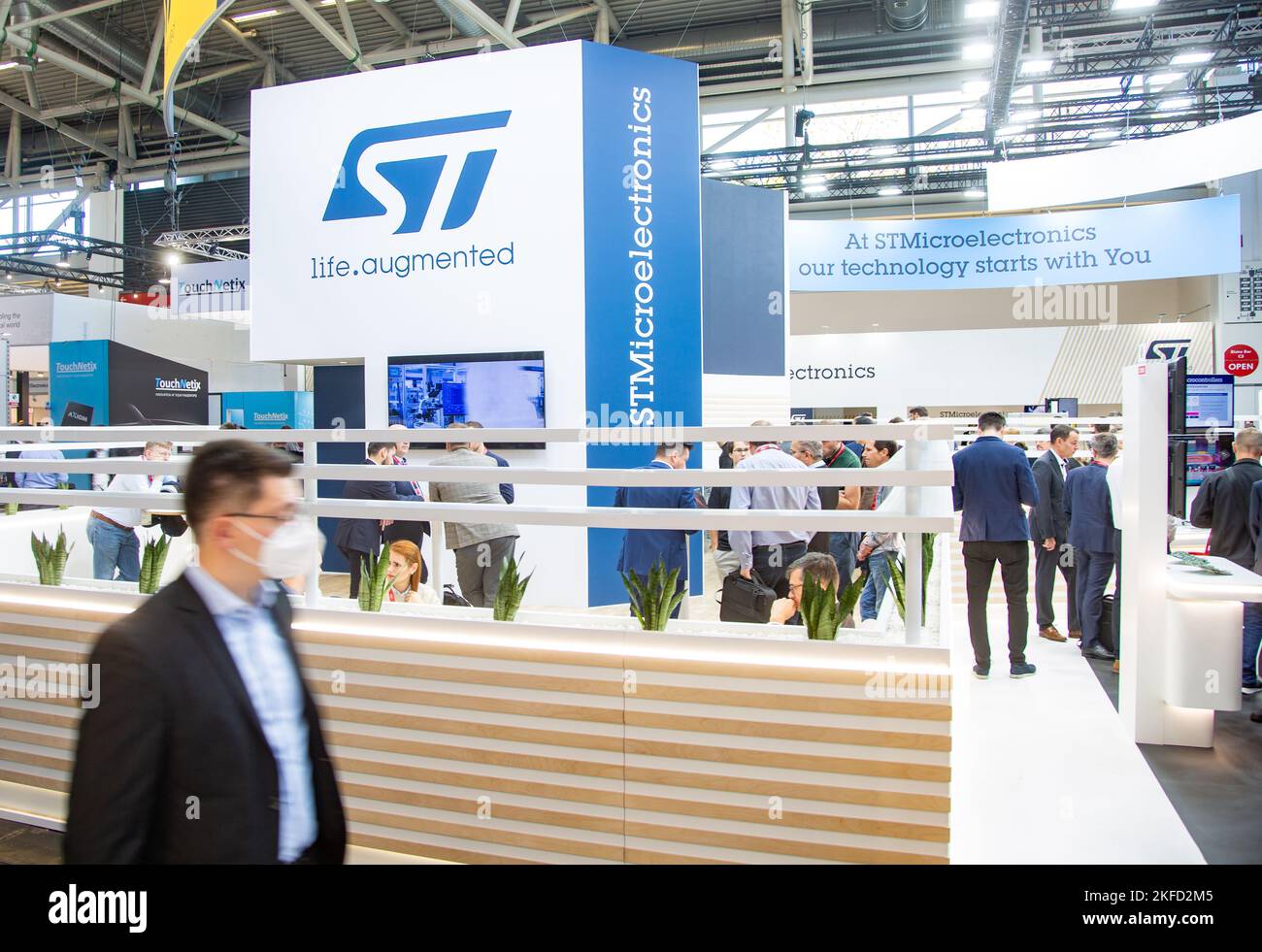STM STMIcroelectronics bei der Electronica / Semicon Europa Messe, der