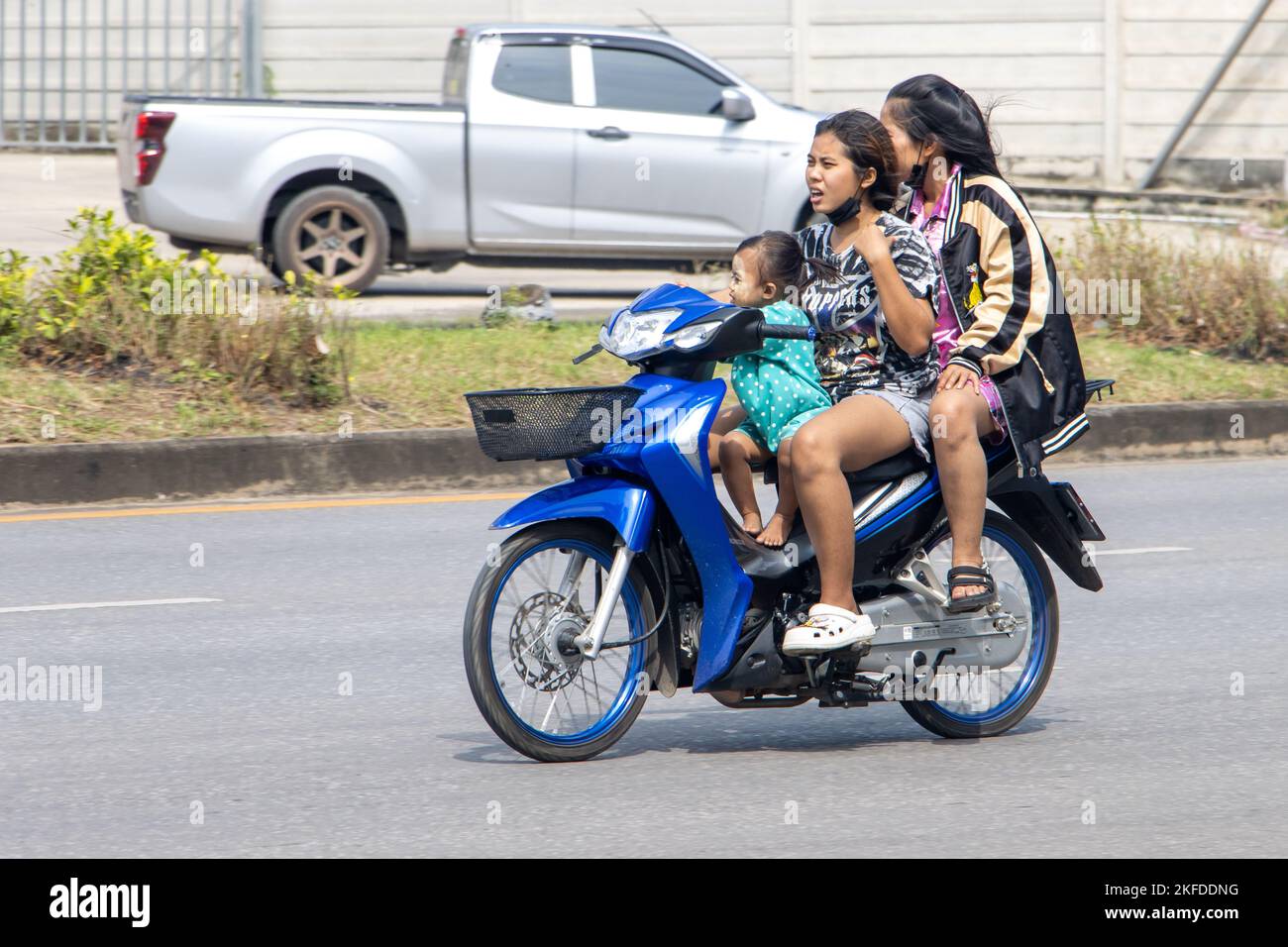 Children's ride on motorbikes hotsell