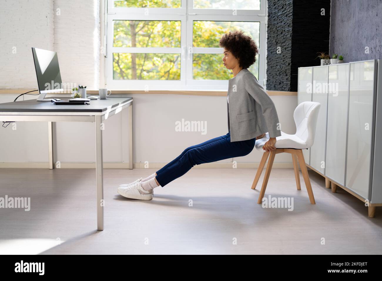 Triceps Dip Office Desk Chair Workout Exercise Stock Photo Alamy