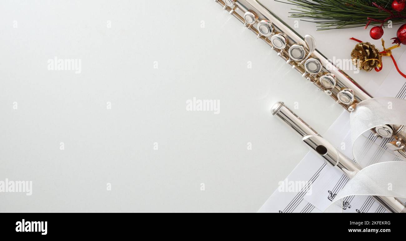 Với thiết kế độc đáo và âm thanh tuyệt vời, cây sáo kim loại sẽ mang lại cho bạn những trải nghiệm nghe nhạc tuyệt vời. Hãy xem hình ảnh để khám phá thêm về loại nhạc cụ độc đáo này.
