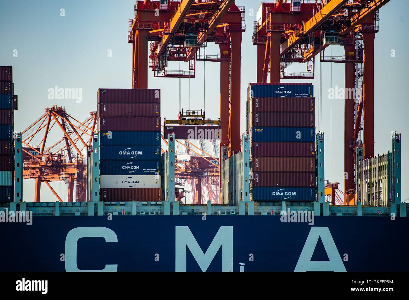 Shuttle Container Port Container ships shuttle over the sea at the Guangdong-Hong Kong-Macao ...