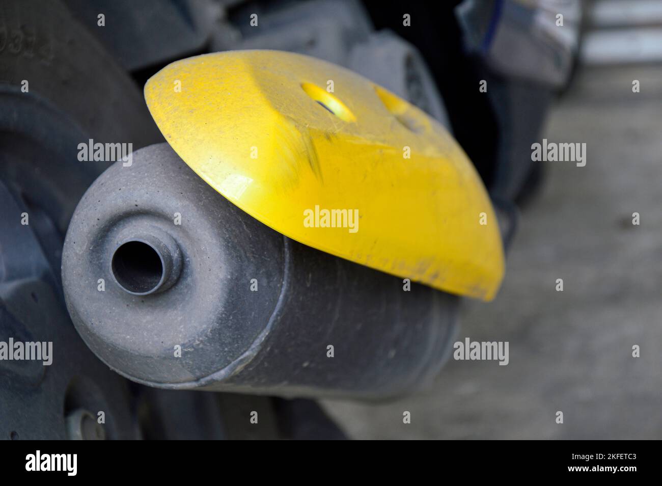 motorbike exhaust pipe