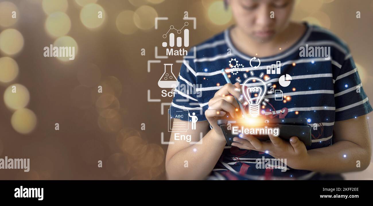 Concept of e-Learning, a learning management system through a network (Learning Management System) with an emphasis on learners as the center. in teac Stock Photo
