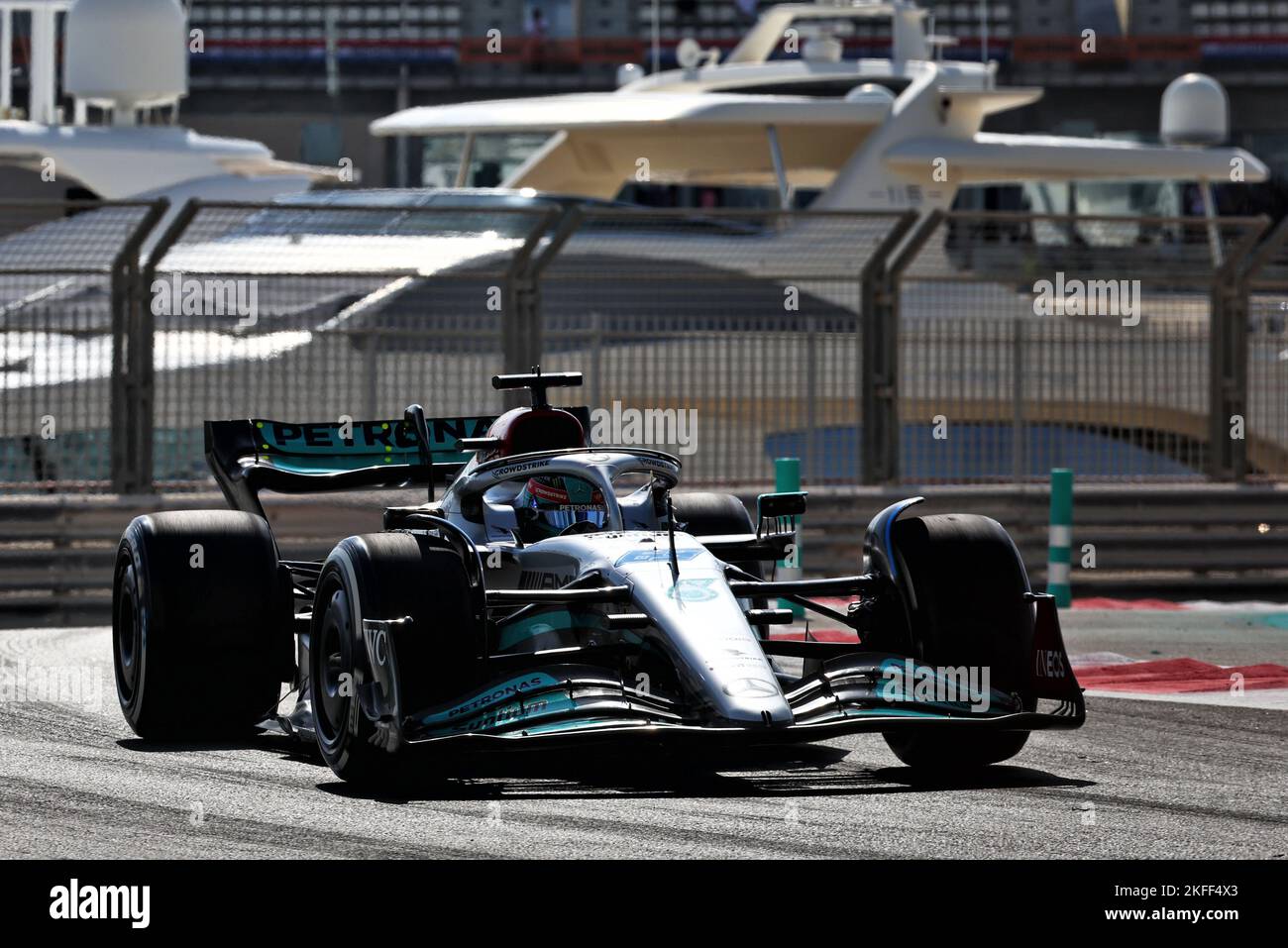 George Russell (GBR) Mercedes AMG F1 W13. Abu Dhabi Grand Prix, Friday 18th November 2022. Yas Marina Circuit, Abu Dhabi, UAE. Stock Photo