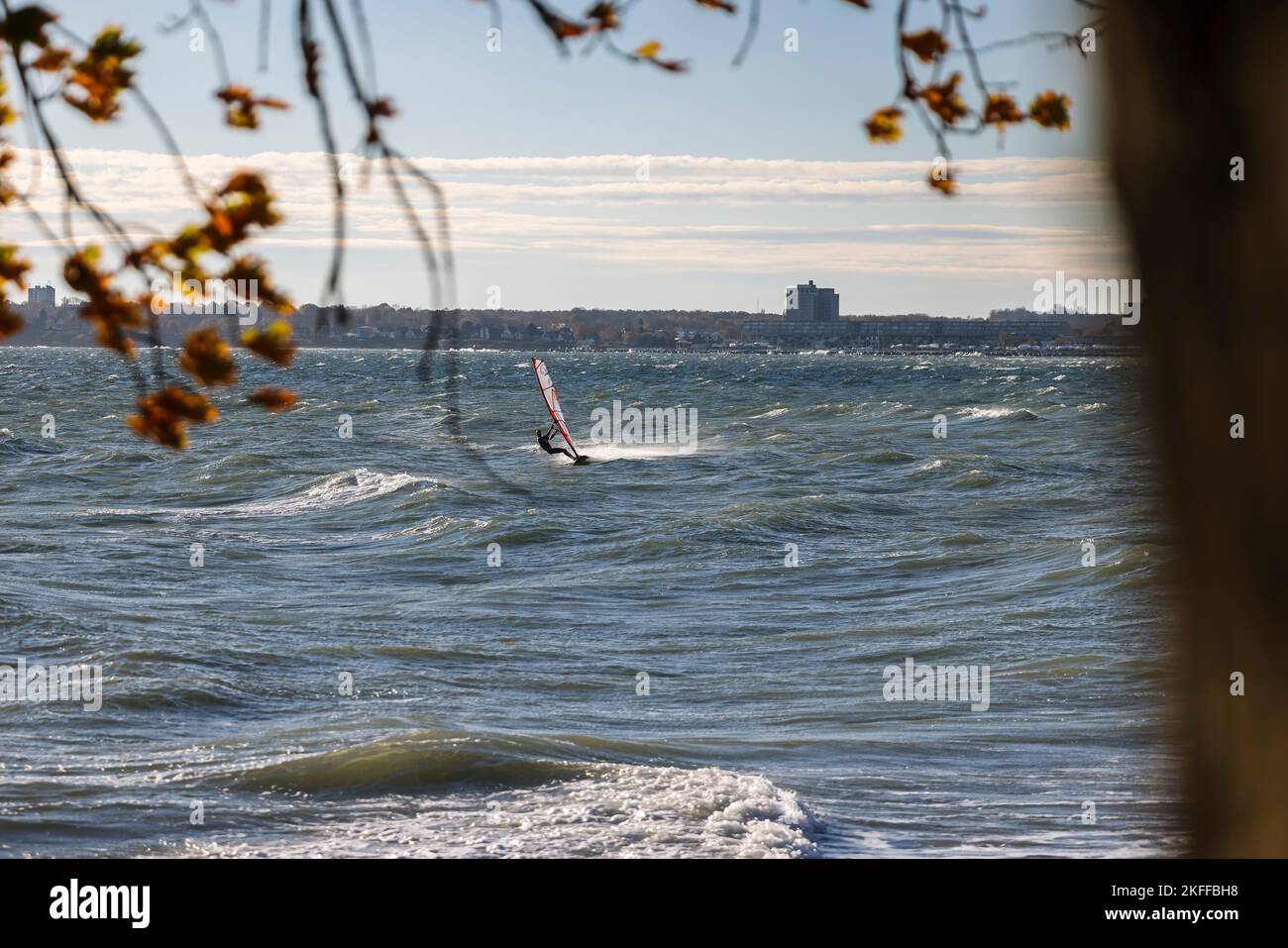 Hydrofoil windsurfer hires stock photography and images Alamy