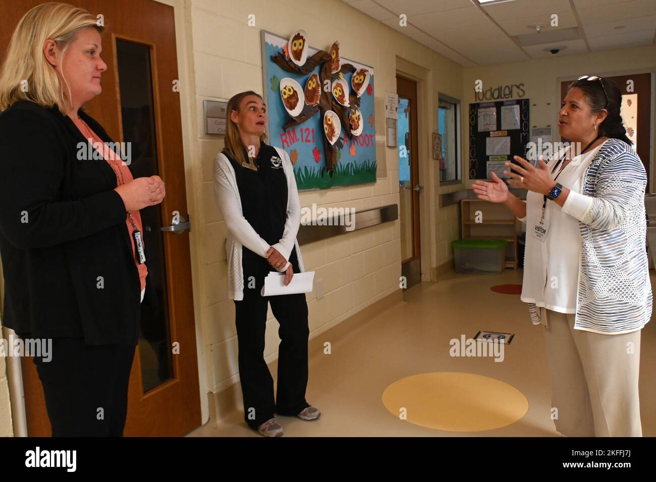 Navy ombudsman hires stock photography and images Alamy