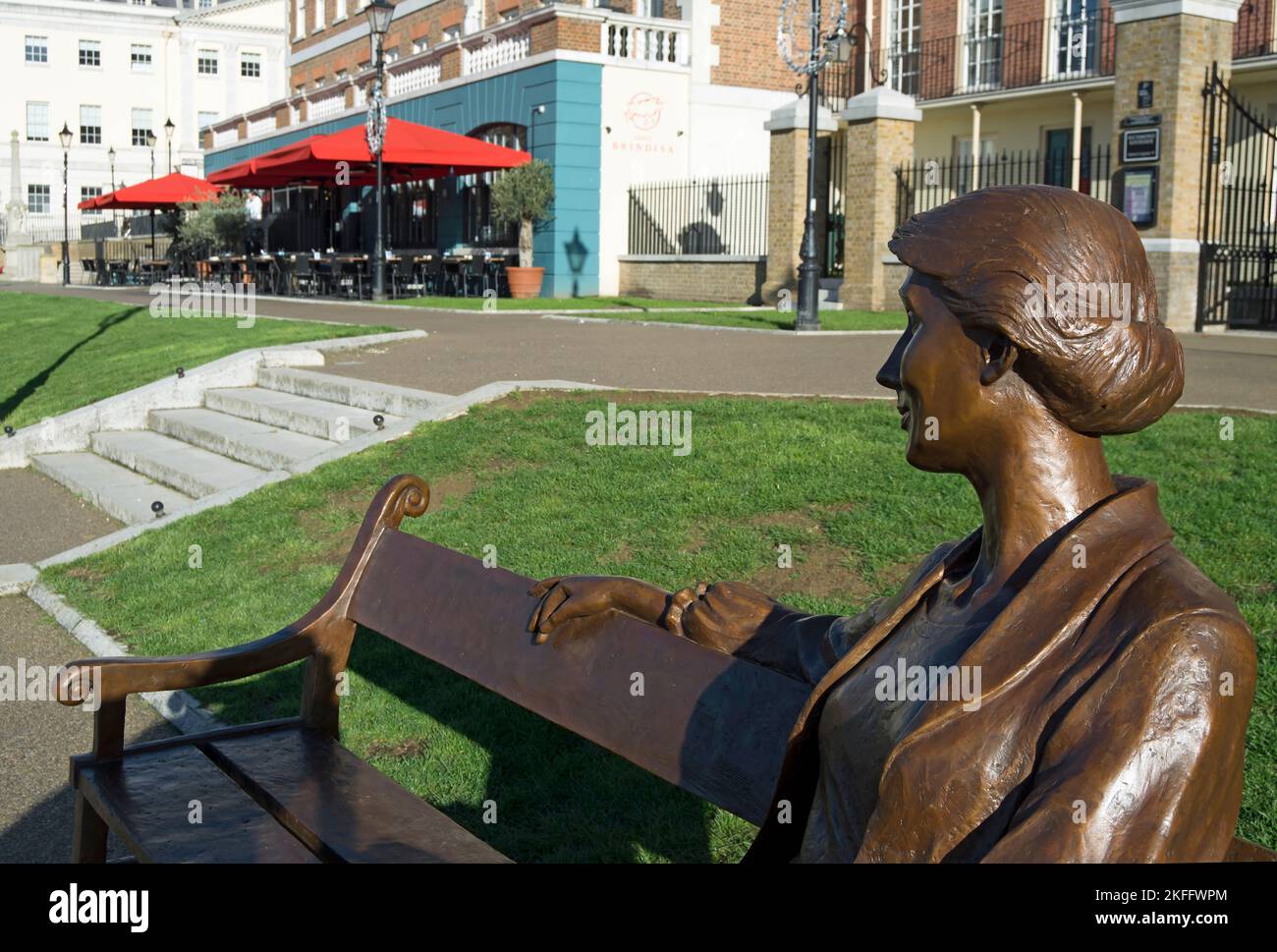 laury dizengremel's 2022 bronze statue of author viginia woolf, occupying a bench facing the river thames at richmond upon thames, surrey, england Stock Photo