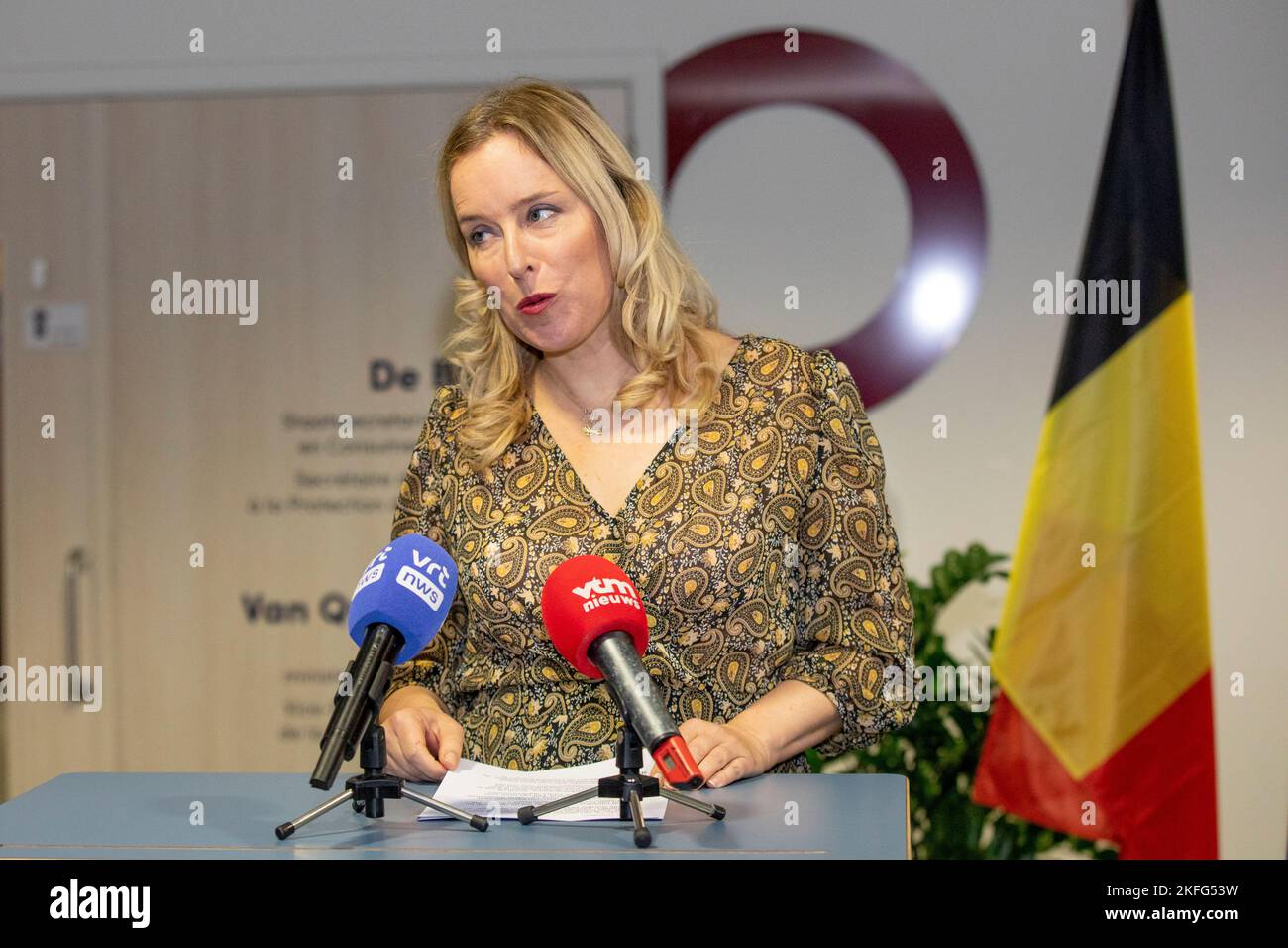 Eva de bleeker hires stock photography and images Alamy