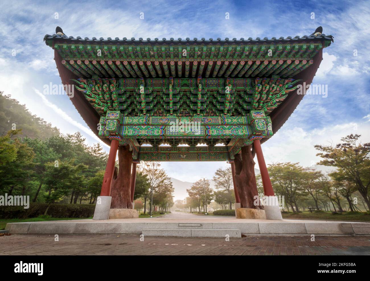 the entrance to a traditional house in korea Stock Photo Alamy