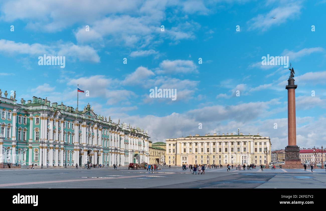Winter Palace, which houses the State Hermitage, built in the Elizabethan Baroque style in 1754-1762, view from Palace Square, landmark: St. Petersbur Stock Photo